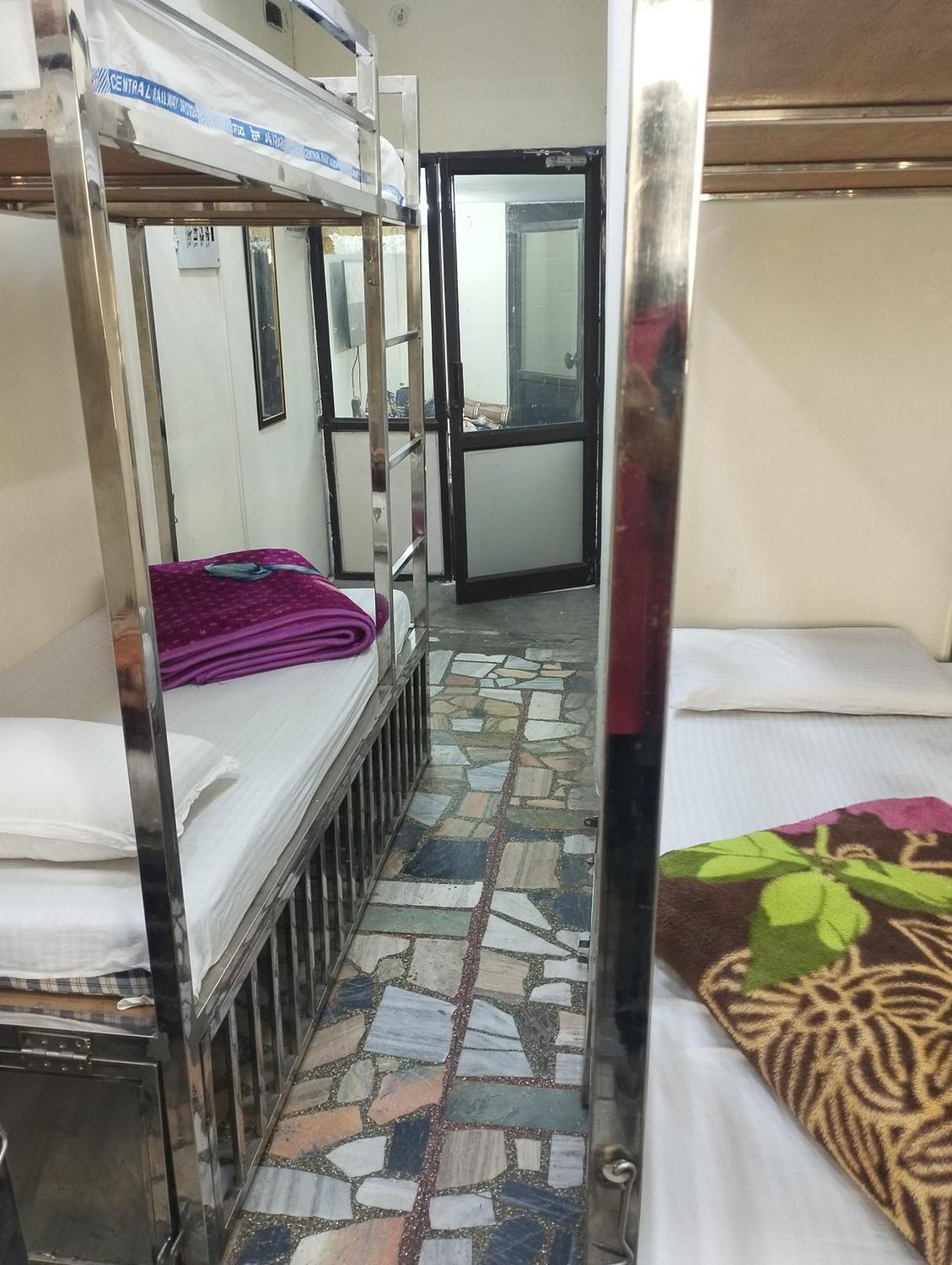 Hotel Rekha New Delhi